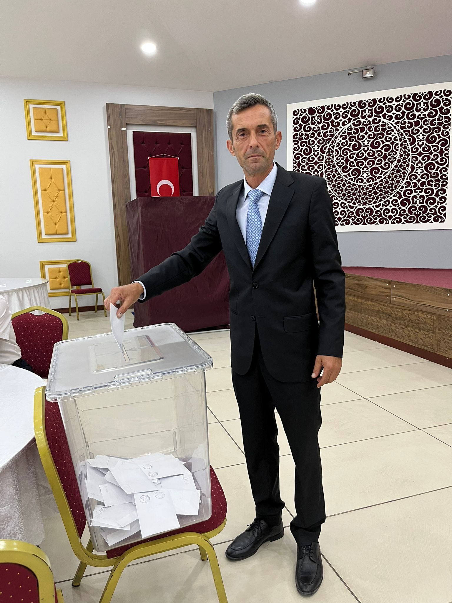 Onur Bangür Tek Liste ile Girdiği Kongrede İYİ Parti Susurluk İlçe Başkanlığına Seçildi