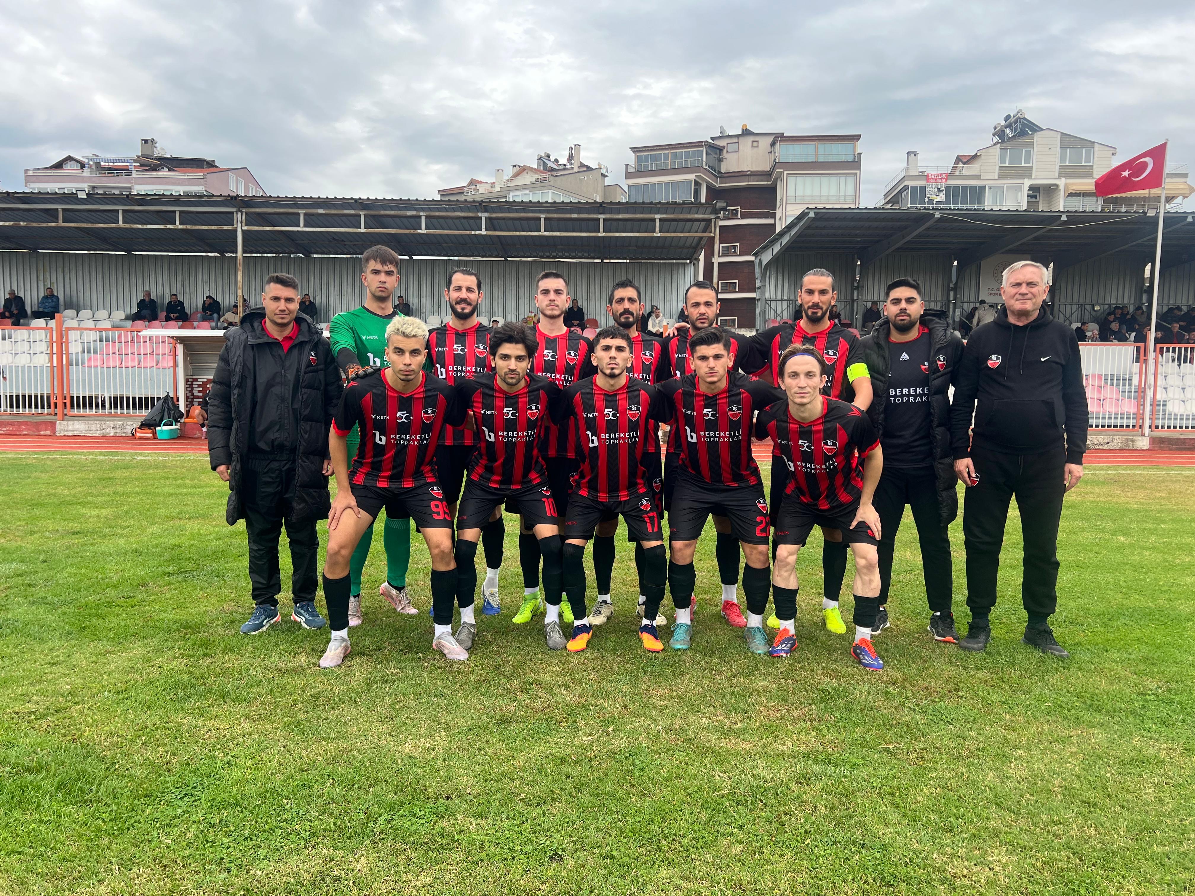 SUSURLUKSPOR, ERDEKSPOR DEPLASMANINDA GÖVDE GÖSTERİSİ YAPTI: 4-0